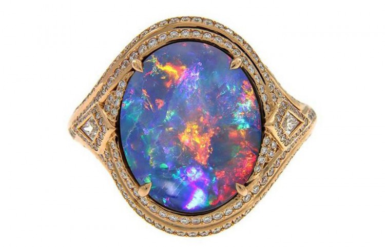 欧泊变色龙,变色龙欧泊