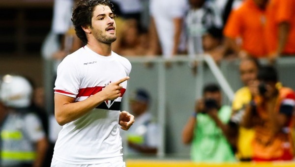 周一竞彩足球实票二串一:瑞超巴甲诱盘比赛,本赛季的圣保罗坑到爆!