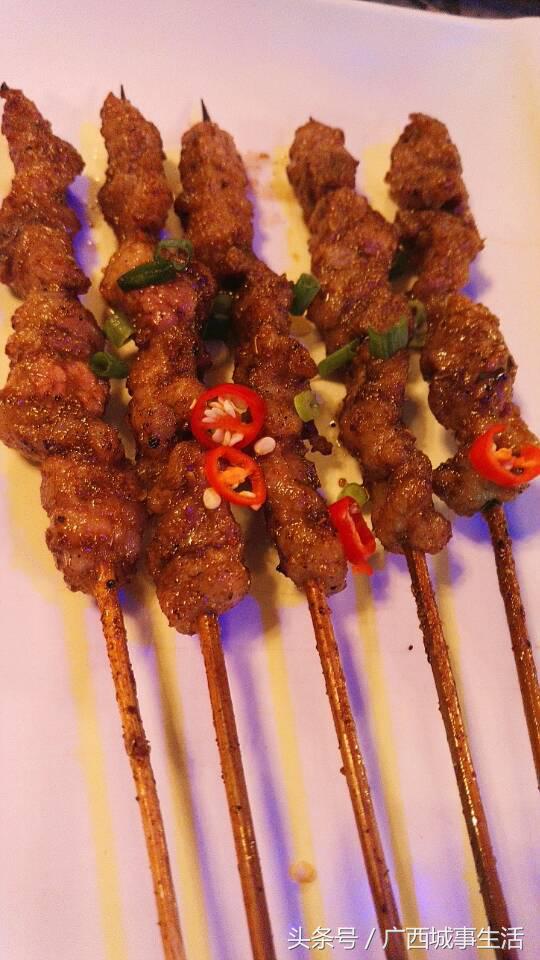 螺蛳汤味道好不好汤料很重要,螺蛳汤真好吃熬出螺香味