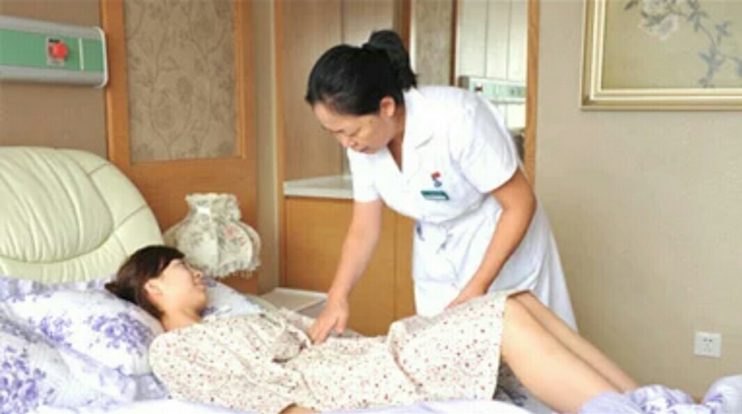 产妇生孩子最痛苦是什么,产妇生孩子太快孩子不哭