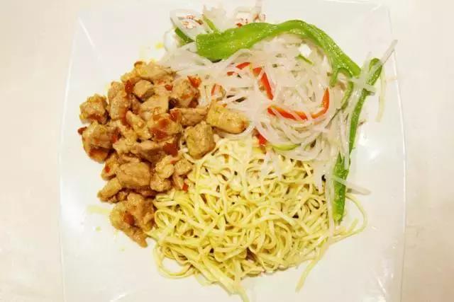 最好吃的冷面推荐,40度的天吃一碗麻辣烫