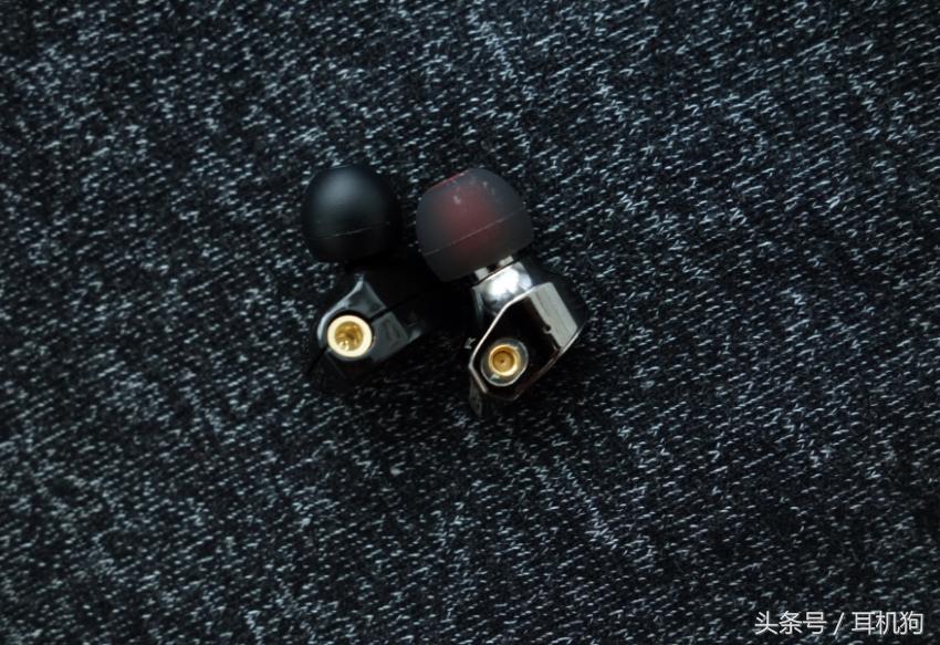 铁三角ls50is与ls70is差别大不大,铁三角ls50is对比ie40pro深度评测