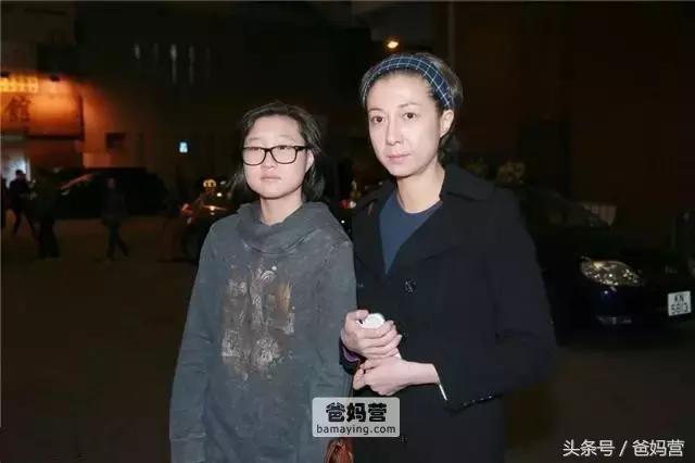 黄多多和李嫣谁有楷模,李嫣黄多多年收入