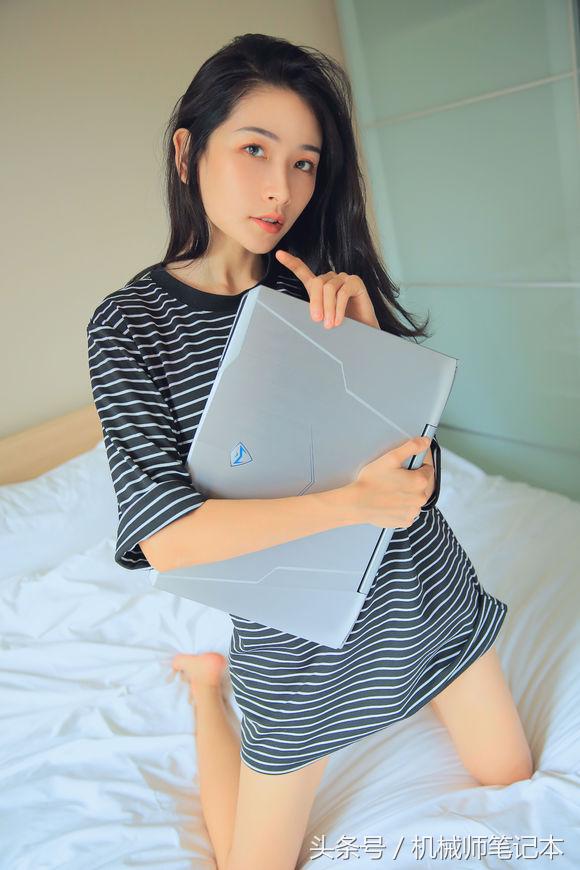 win10开机默认开启小键盘怎么设置,笔记本电脑设置小键盘