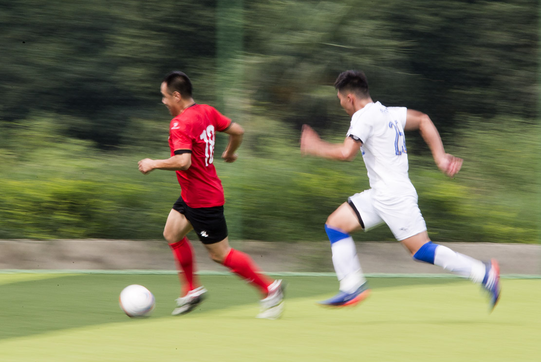 重庆vs上海足球3比2,川渝足球第二届邀请赛