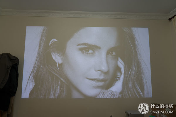 米家激光投影电视1s4k,米家激光投影和米家激光电视