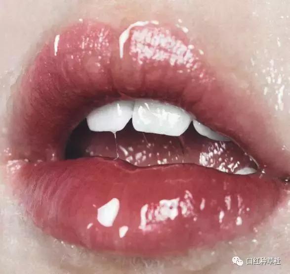 唇色深素颜口红不沾杯推荐,唇色偏深不沾杯口红