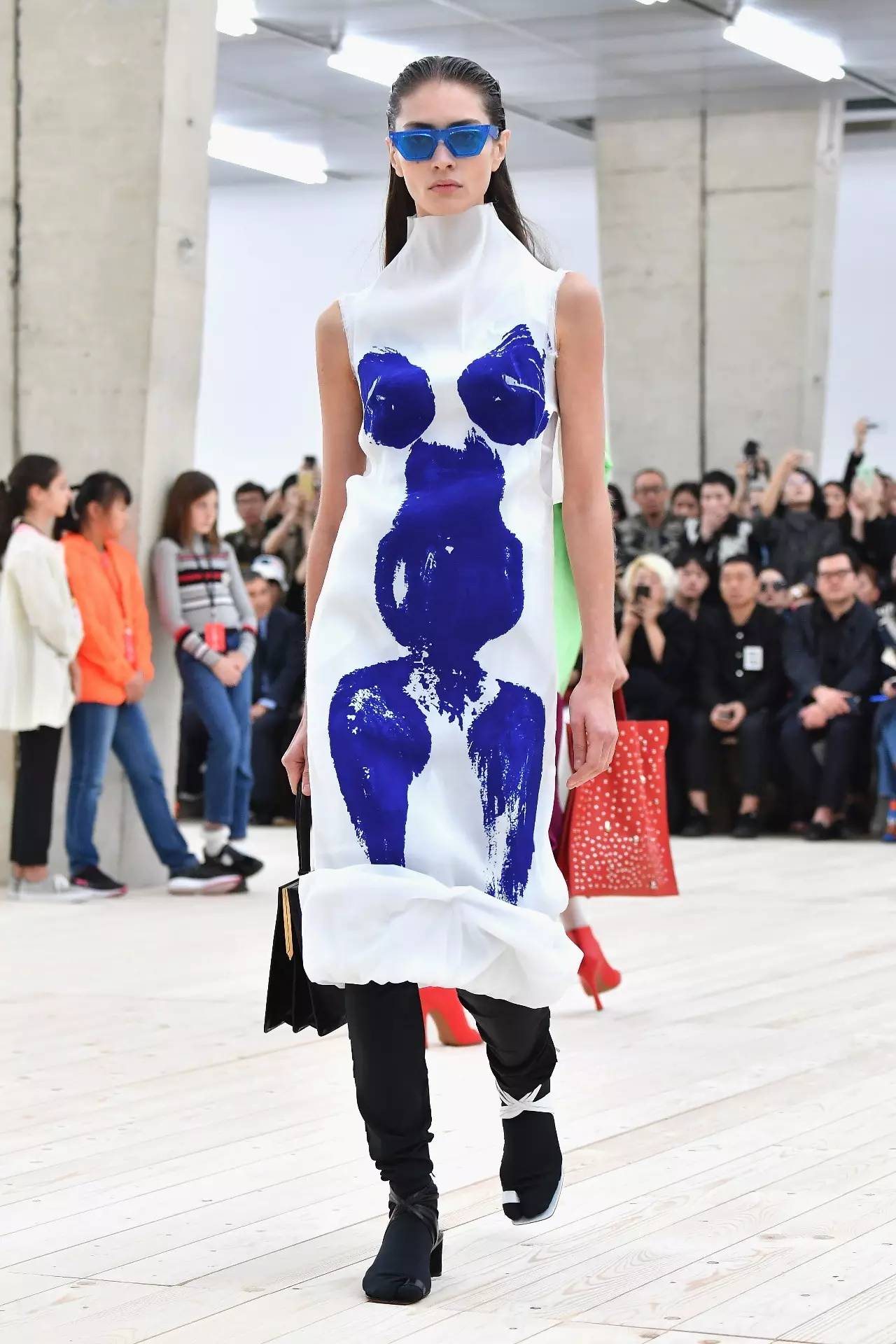 逼死处女座｜鹿晗和黄子韬都这么穿了，你还在等什么！