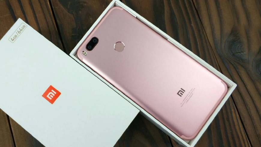 小米5x对比华为评测,小米5x好还是荣耀青春版好