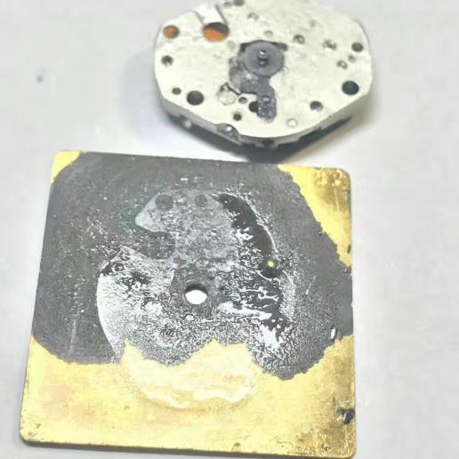 浪琴心月石英机芯怎么换电池,浪琴手表l47094电池价格