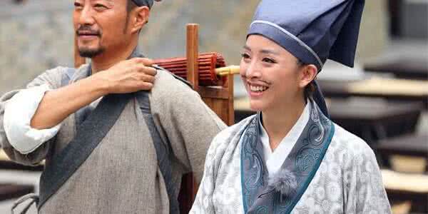 吴昕唐嫣赵丽颖,赵丽颖吴昕同框