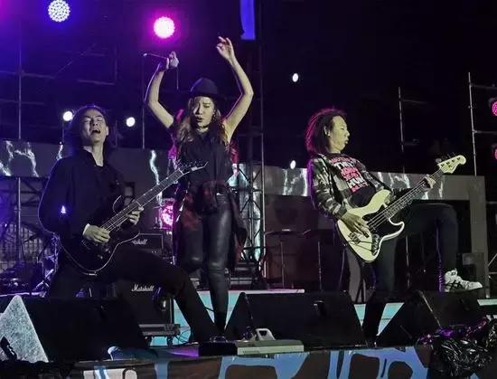 组乐队应该考虑哪些要素,组乐队一定要有吉他手吗