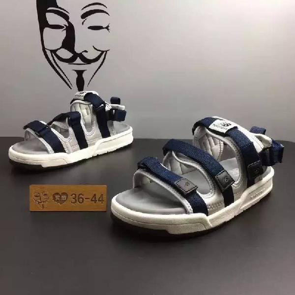 夏天选这几款凉鞋好穿还好潮,2020夏最火凉鞋