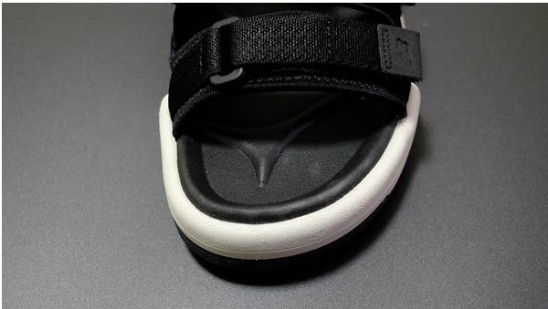 夏天选这几款凉鞋好穿还好潮,2020夏最火凉鞋