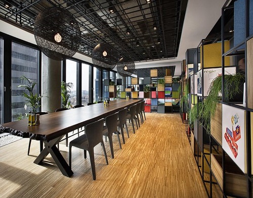 涓缇庡煄,涓缇庡煄鍏徃