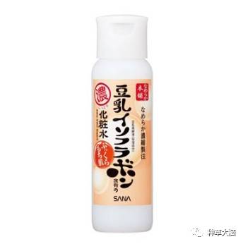 含有酒精的护肤品会马上挥发掉吗,护肤品含有酒精会怎样