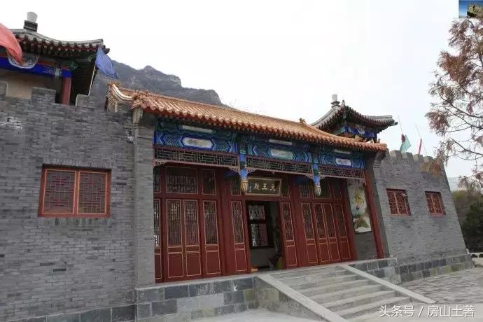 王母山神话传说,关于王母山的传说和故事