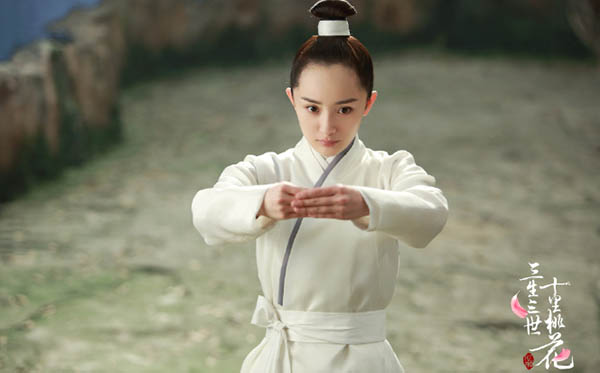 脱发秃发怎么回事,每次洗头掉发正常还是秃了