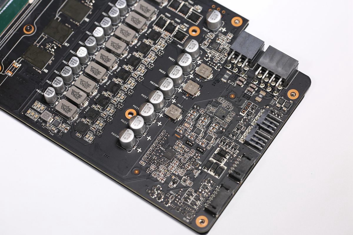 *力暴**拆解ROGGTX108011Gbps显卡评测