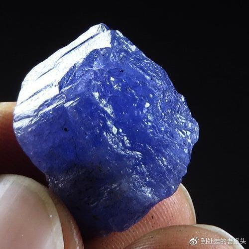 东非坦桑蓝,坦桑蓝宝石