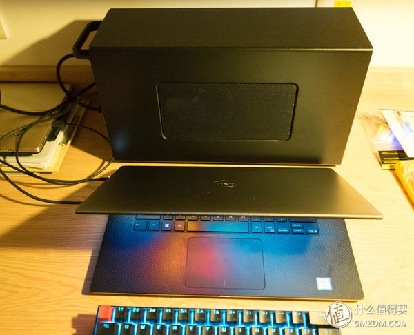 掌控雷电？——AKiTiONode-Thunderbolt3外置显卡转接盒十字评测