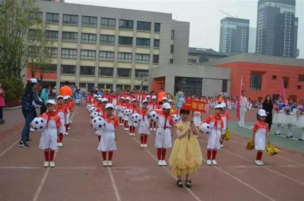 西安小学校服定制各学校校服,西安各大小学校服