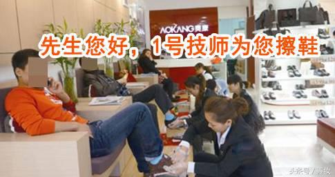 百货商场的一楼，是与世隔绝的时尚炼狱，你见到的都是这样！