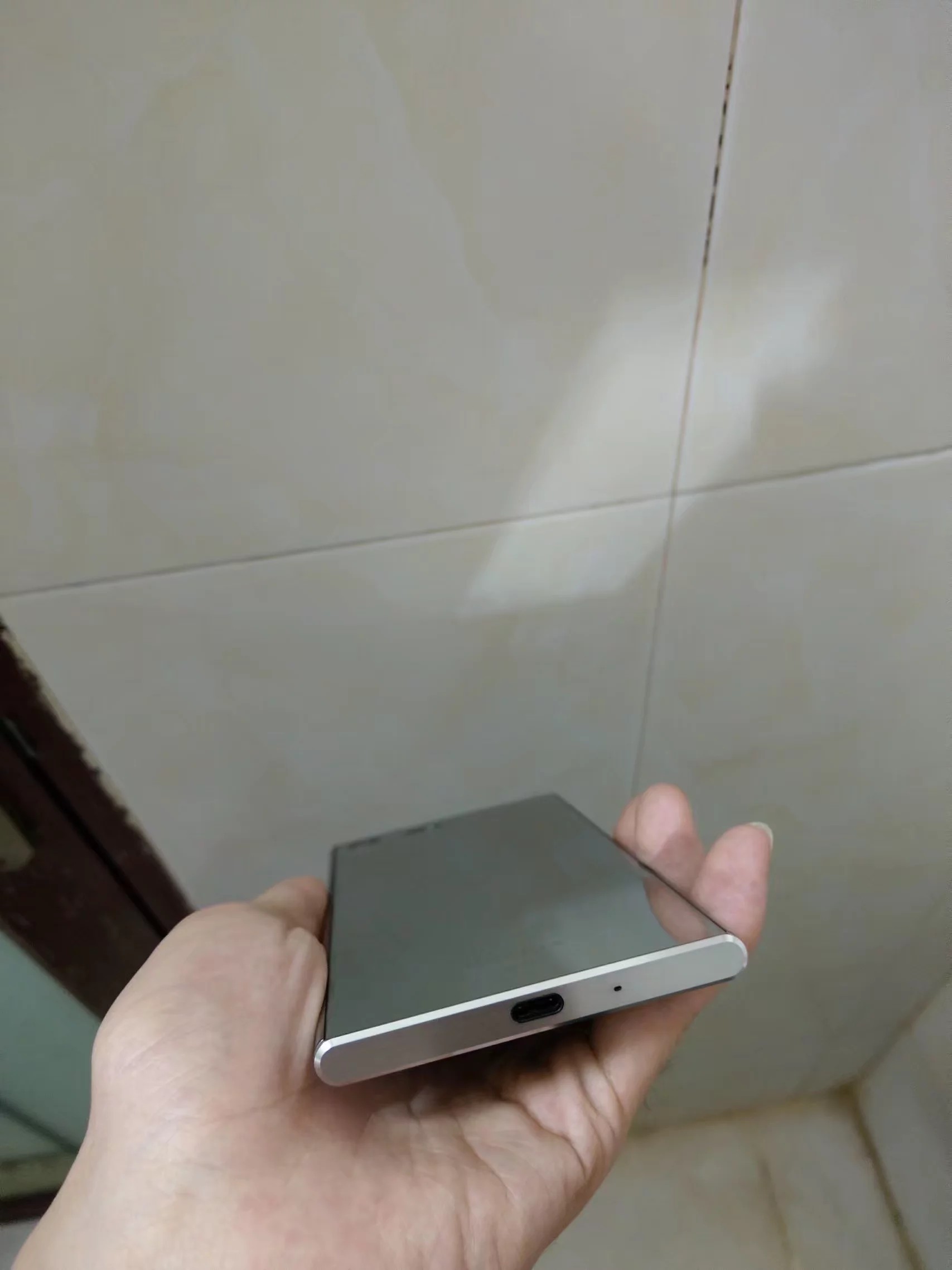 2022年了索尼xzp还能用多久,3200能买到新的相机吗