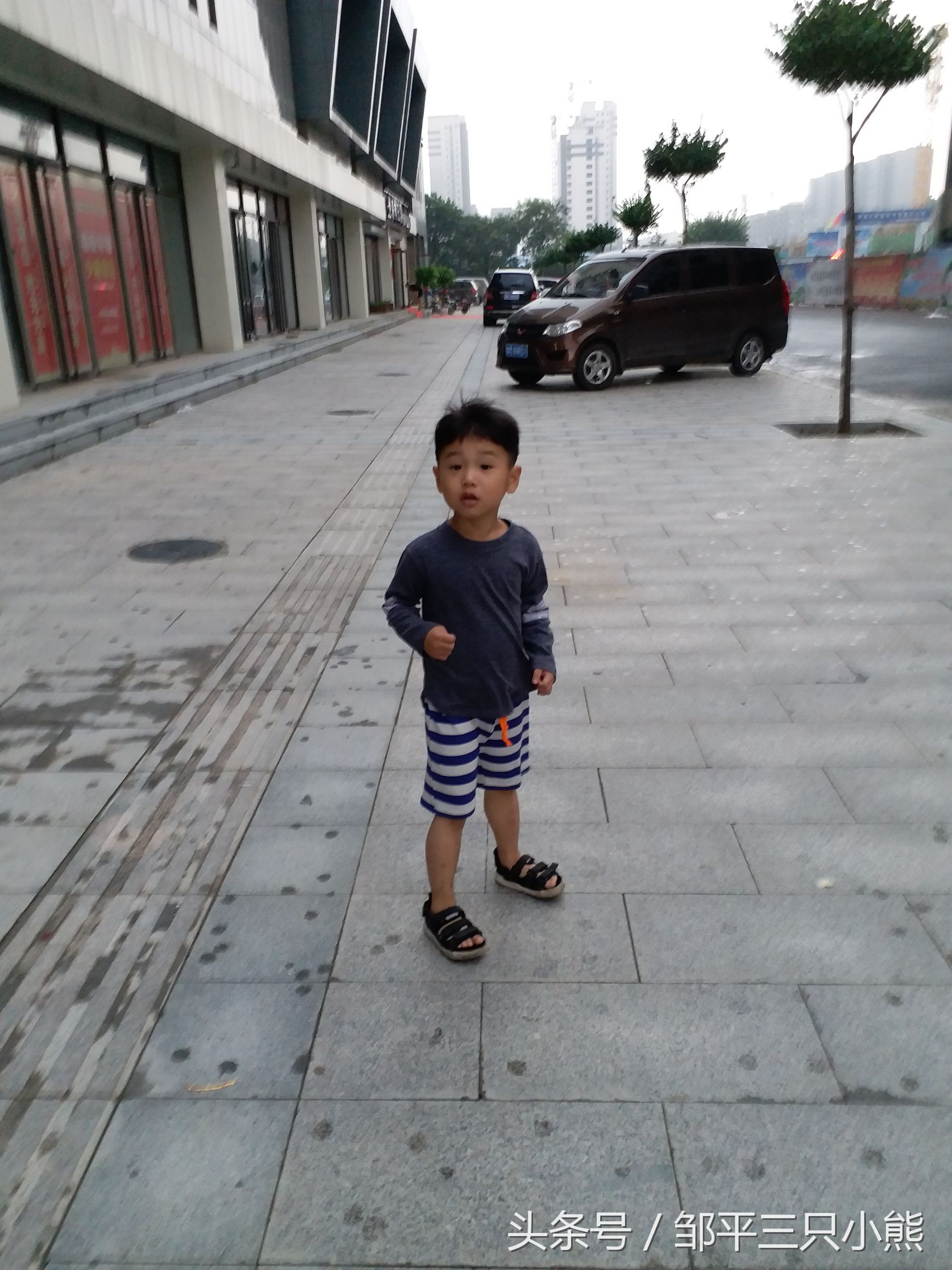 当儿子第32次问我他是怎么来的,我决定告诉他实话……