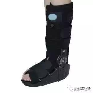 脚踝关节扭伤无骨折怎么恢复快,踝关节扭伤康复治疗注意事项