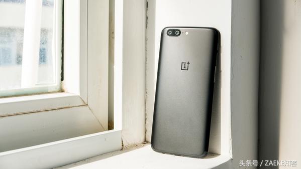 一加手机5评测,一加5评测吃鸡