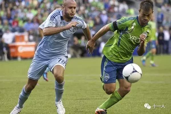 足球如何保持最佳状态,足球怎么练习力量