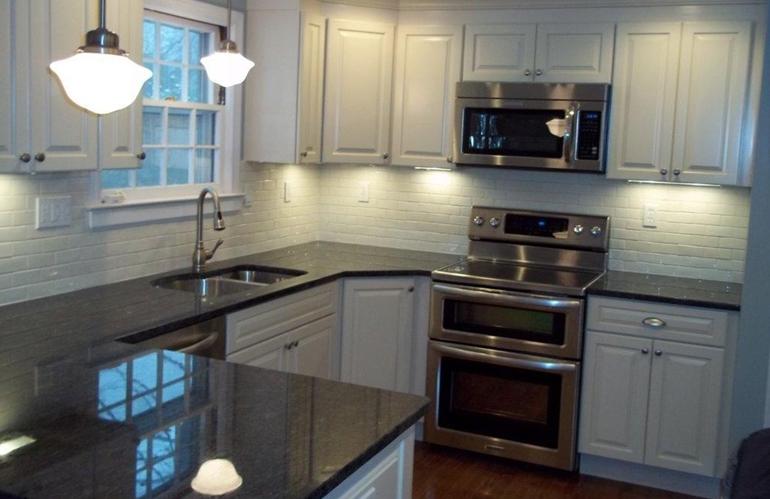 徐州金水坊装饰工程有限公司,厨房u型咋样设计橱柜