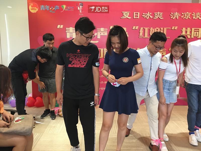 中国新相亲和中国式相亲,中国式相亲富二代装穷相亲