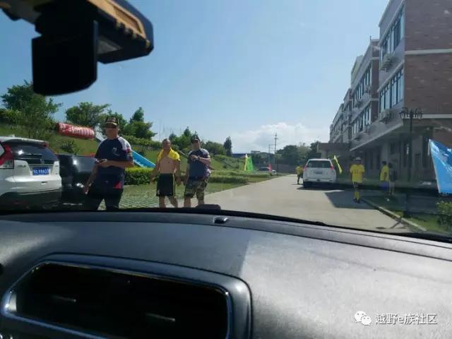 美食加美景,粤、桂大队以踢球为名的饕餮北海行