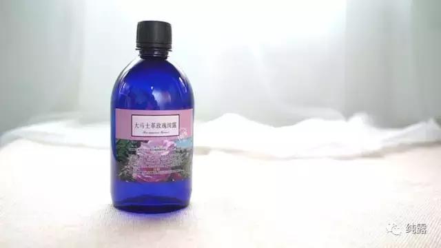 薄荷纯露的功效与作用,薰衣草纯露的功效和用法