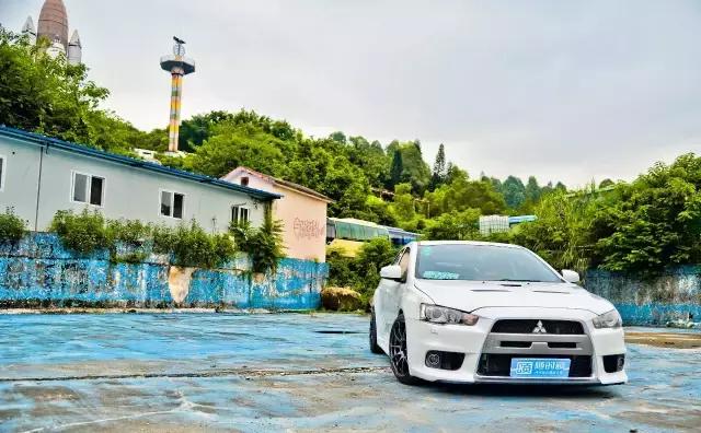 evo和翼神到底有什么区别,evo和翼神价格的区别