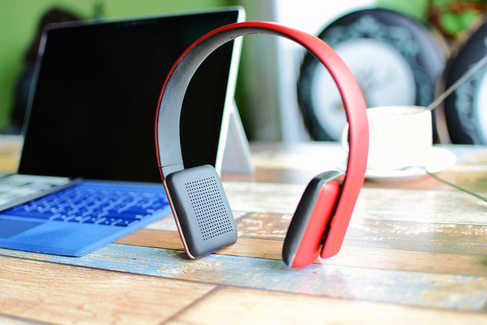 100元左右头戴式蓝牙耳机测评,高性价比降噪蓝牙耳机100元内