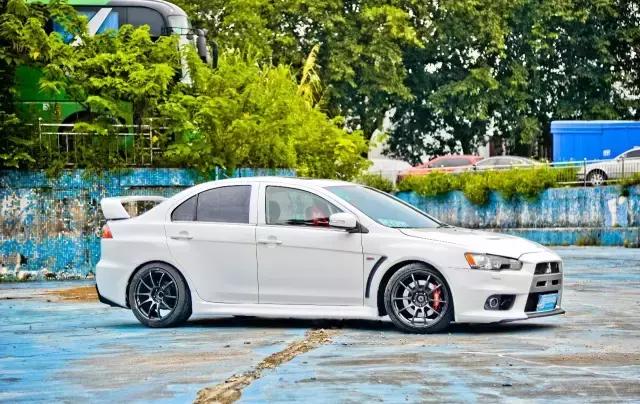 evo和翼神到底有什么区别,evo和翼神价格的区别