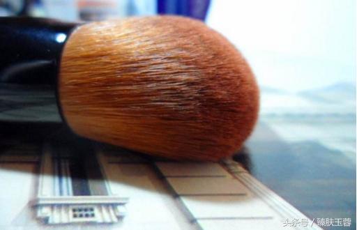 化妆品引起的过敏性皮炎,化妆品皮炎的症状图片