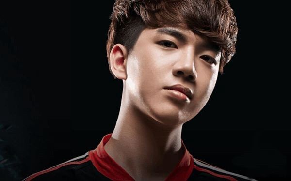 lpl老牌选手还有哪些中国选手,lpl十大传奇选手排名在哪里看