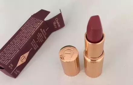 网红保湿口红推荐最近火的大牌,网红口红推荐最近火的持久保湿