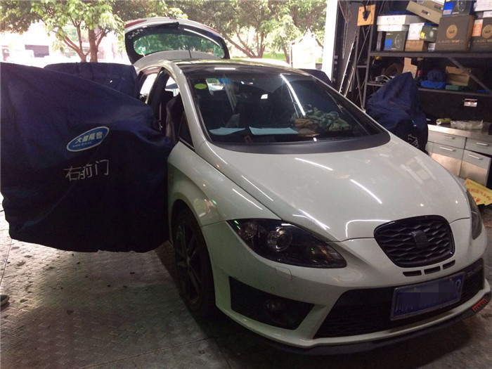 西亚特LENO全车大能隔音私享静谧驾车舒适“头等舱”