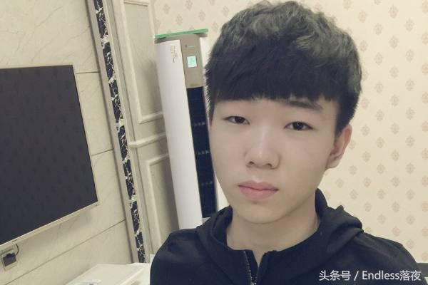 锐雯谁出名,现版本锐雯有多弱