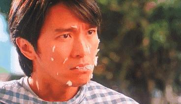 周星驰经典作品喜剧之王,周星驰喜剧之王2票房亏了吗