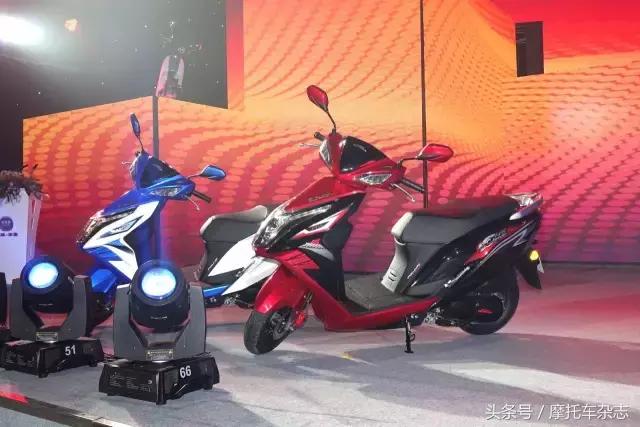 老款五羊本田125摩托车新车视频,2022年五羊本田佳御新车发布