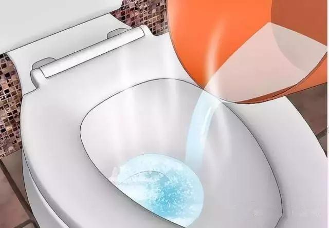 家里的马桶堵塞了简单的操作方法,家里马桶堵塞怎么办