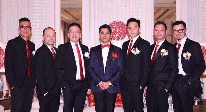 1997年邱淑贞沈嘉伟坠入爱河,邱淑贞分手后遇见现任丈夫沈嘉伟