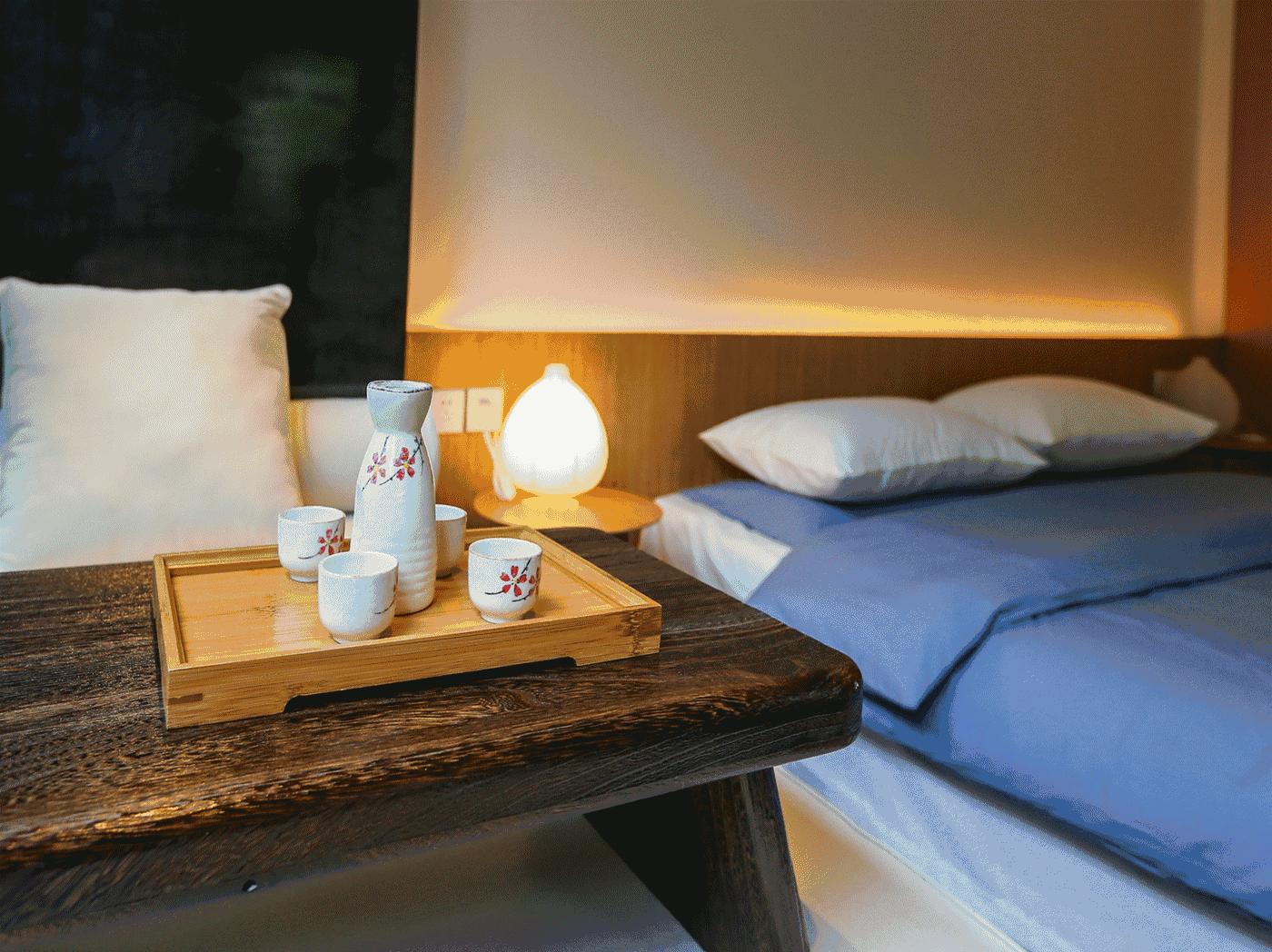 “麻麻,那是什么花?”“麻麻花呀!”