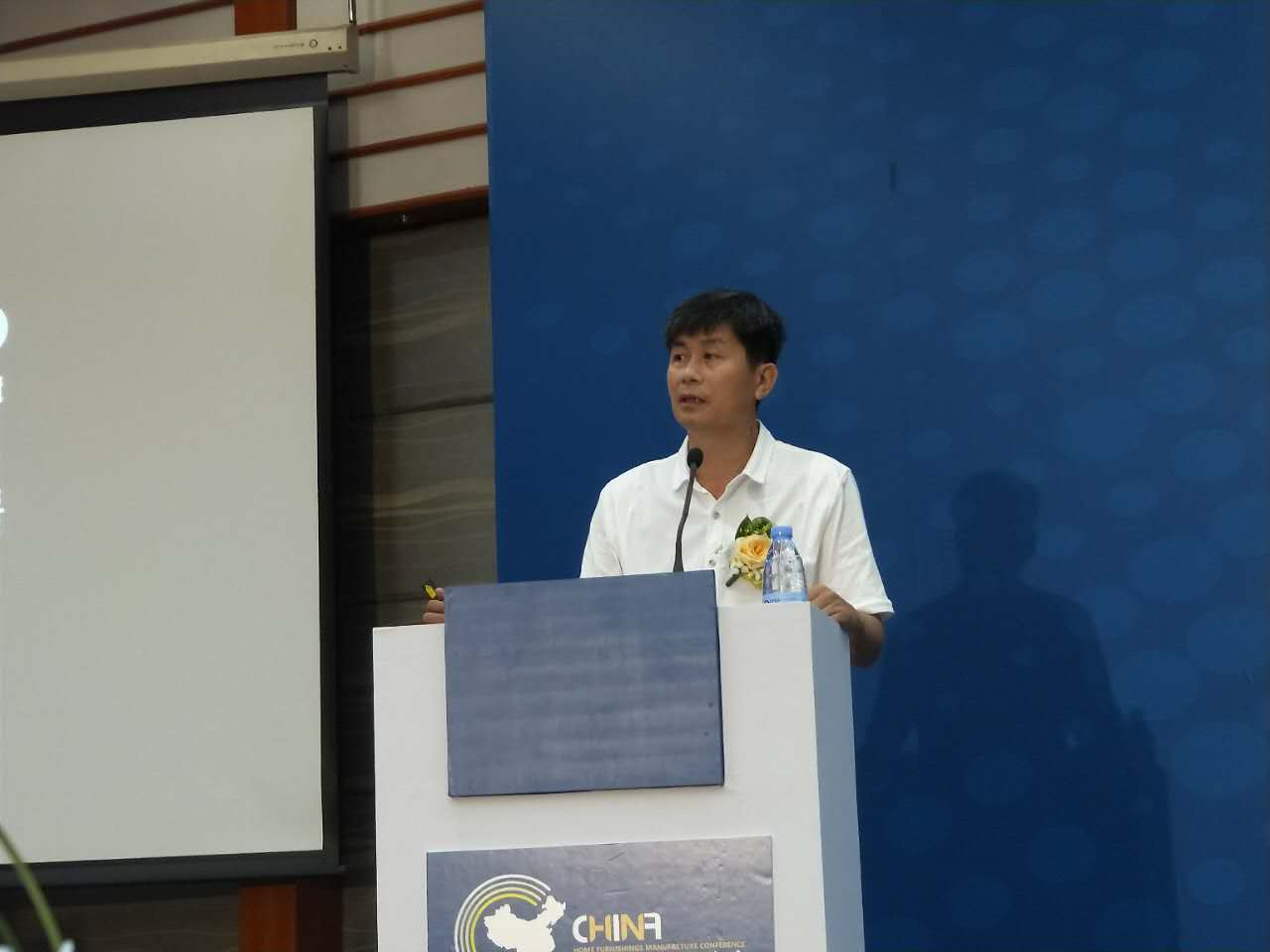 东莞市楷模家居用品徐国芳,楷模家具徐国芳妻子是谁